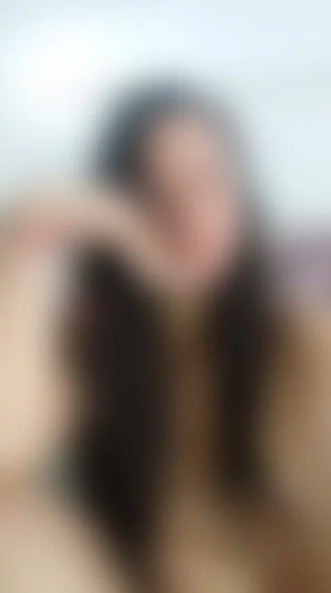 latina tits by laura-silva