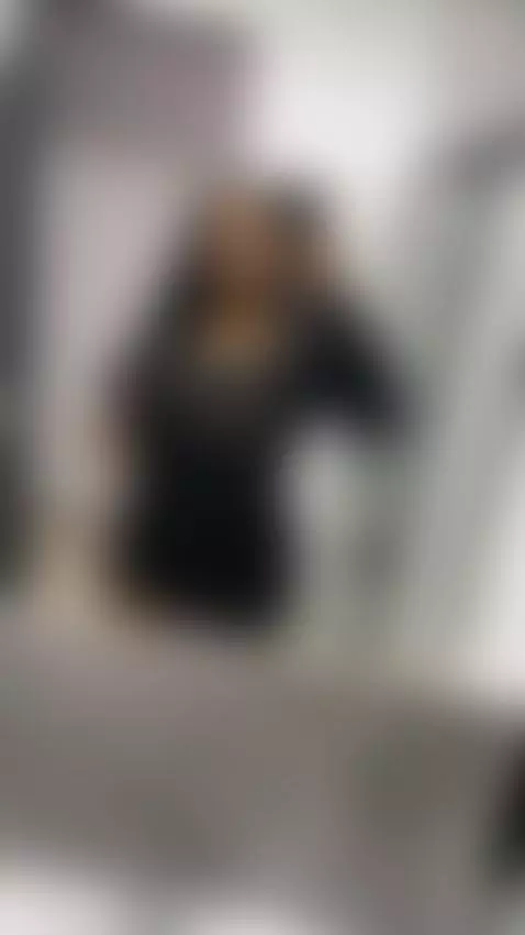 good day!! by elsiemorris