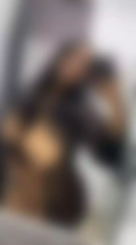 latina, amateur, teen18+ by elsiemorris