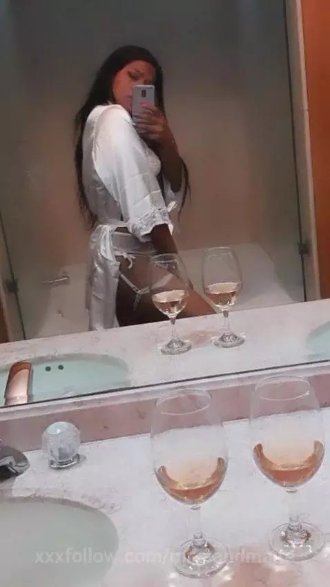 motel... u go to me by mikeandmaite