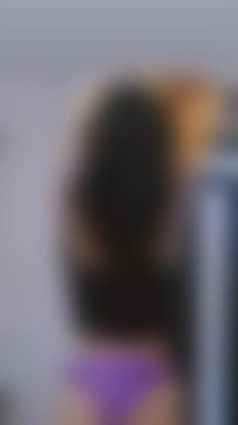 i love hot n skinny body
(more hot??... u know... private) by mikeandmaite