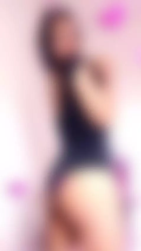 soy katerine, me encanta baikar y estar en linea en la web.. by mikeandmaite