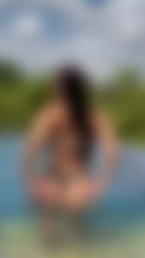 Enjoy the water with me! by keisyadams