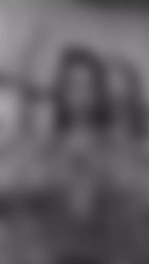 Come here give me a massage on my big tits 🥰🥵 by maluqueen