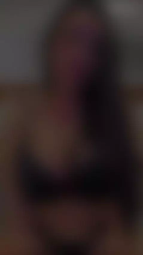 Motivating this new month 🔥🍒 by maluqueen