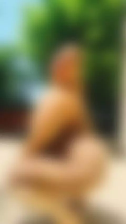 Drop that fat ass like it’s HOT 🔥 by platinumpuzzy