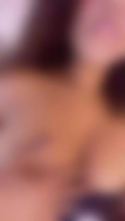 My hot body wants a good cock 🥵 by hannacupper