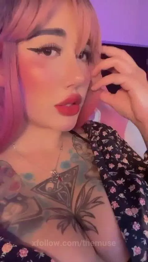 💚💲 Going live!!! Prepare ur minds... Best show is coming!!! ... by themuse