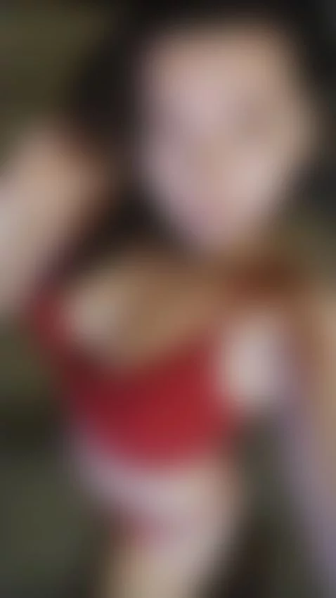 Feeling incredibly horny right now,my desires are Off the Ch... by not-your-doll