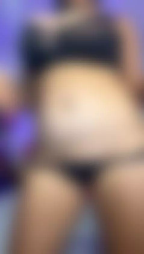 what a curvy girl, bigboobs play ! by tefavega