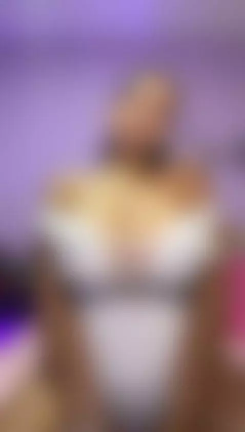 I really want to feel a wet tounge in my big nipples by tefavega