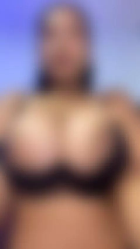 nipples, bigboobs, latina by tefavega