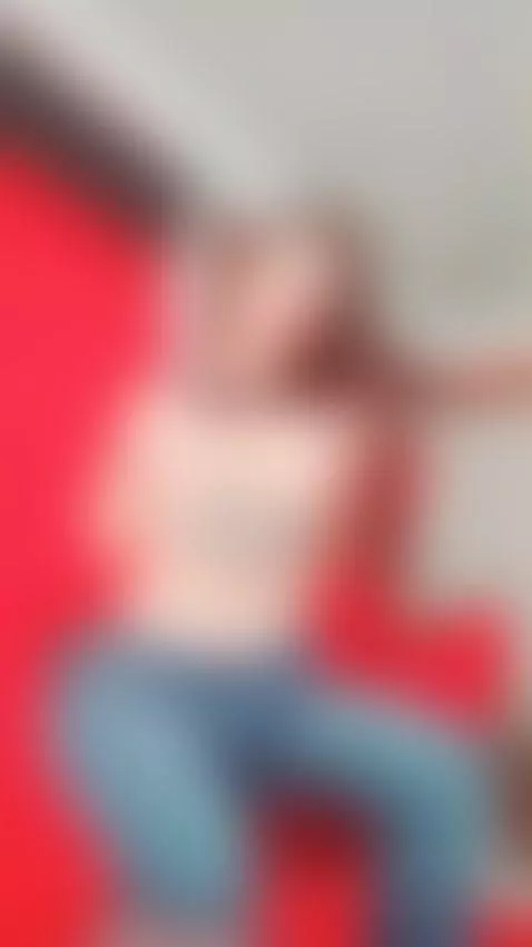 I love to change my clothes in front of my friend's boyfrien... by kendraharper