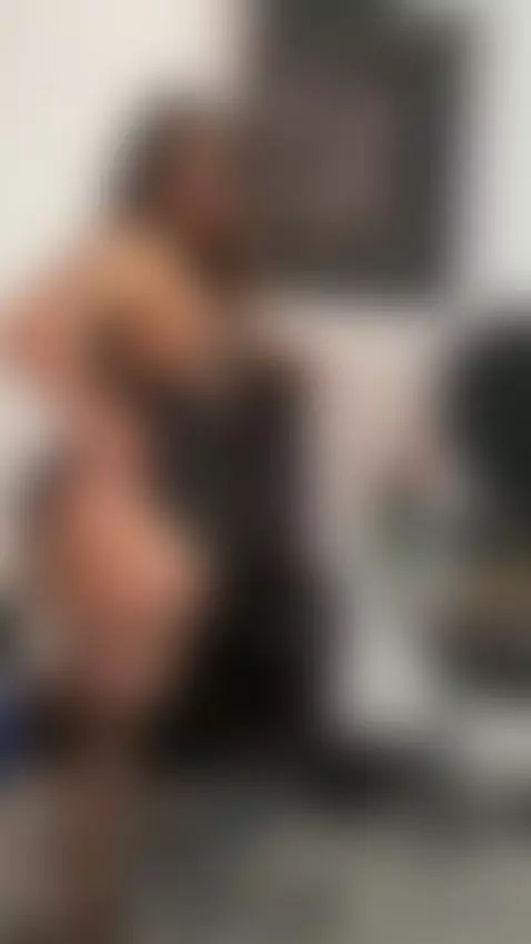 eres el candidato para  la entrevista laboral  ? mmmm by kendraharper