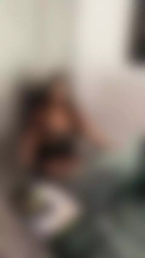 the bitchier secretary... mmm by kendraharper