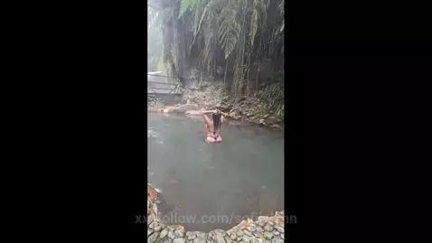 LOVE ME by sofiialynn