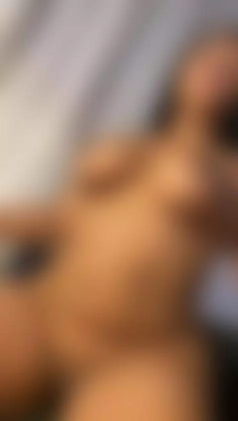 Wanna feel me bocing on you? by sofiialynn