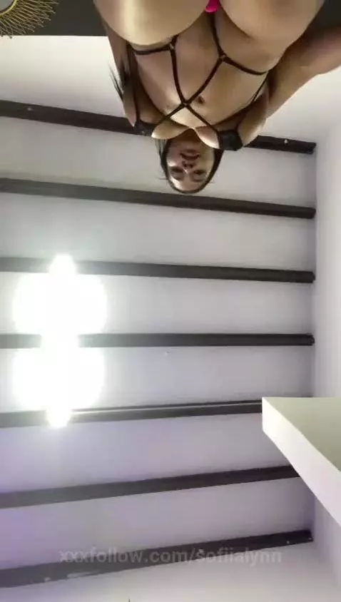 I wanna sit on on ypour face! lick me !! by sofiialynn