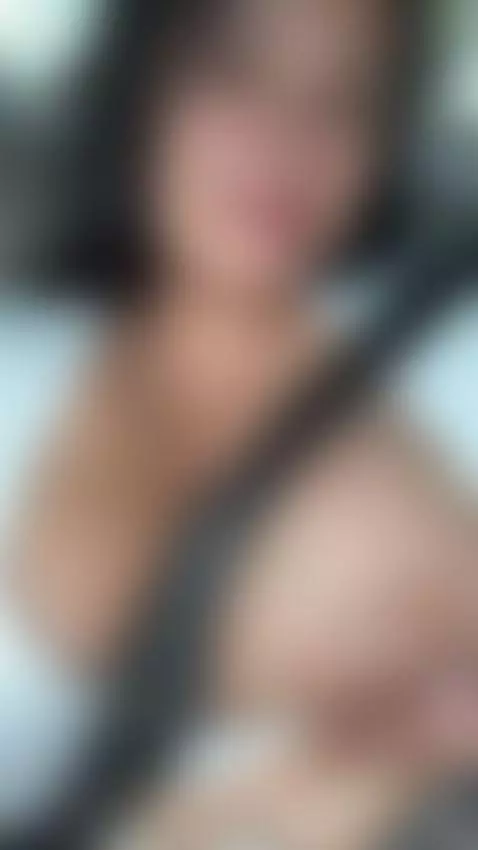 A hot day, how about a bit of fresh air? by paulaturbay