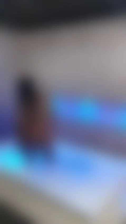 te espero en el jacuzzy by nycdiamond