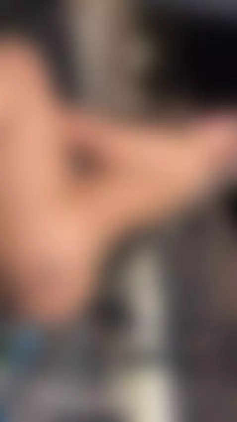 I was working out but I was really horny so I decided to rid... by nycdiamond