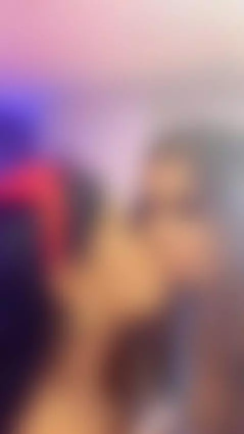 kisses everywhere by nycdiamond