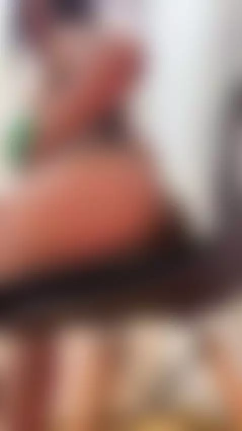 U wanna fuck me on the chair? by jhaaappy