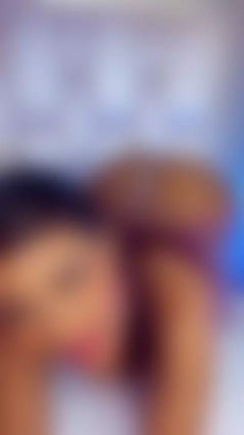 Do you want to play with this sexy and hot Latina? by jhaaappy