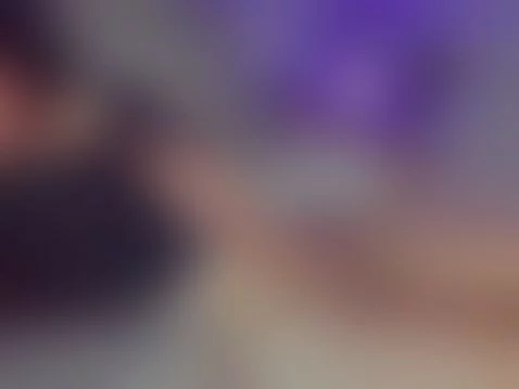 Kitty ⚡️ by kylie-ross