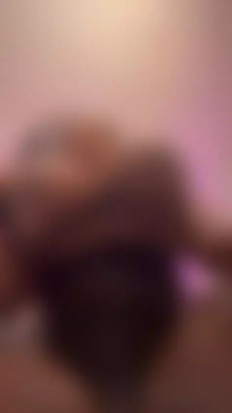 Huge bouncing your face by cheneelllorens