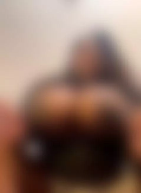 bounce for you 🤤 by cheneelllorens