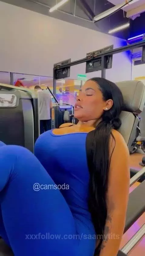 workout, camsoda, gym by saamytits
