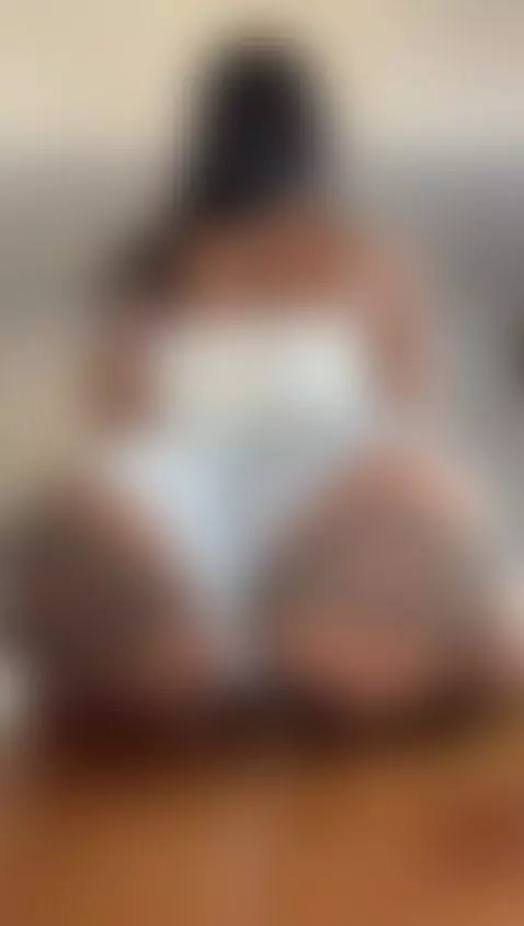 Do you like how my ass bounces daddy? by saamytits