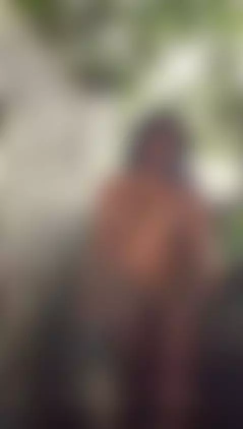 Taking a shower 💦🤭 by saamytits