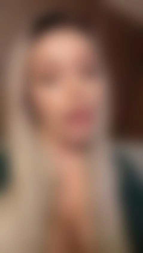 SMILLING❤🌹 by sarahowens