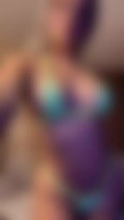 Come and move your body next to mine 😈🔥 by sarahowens