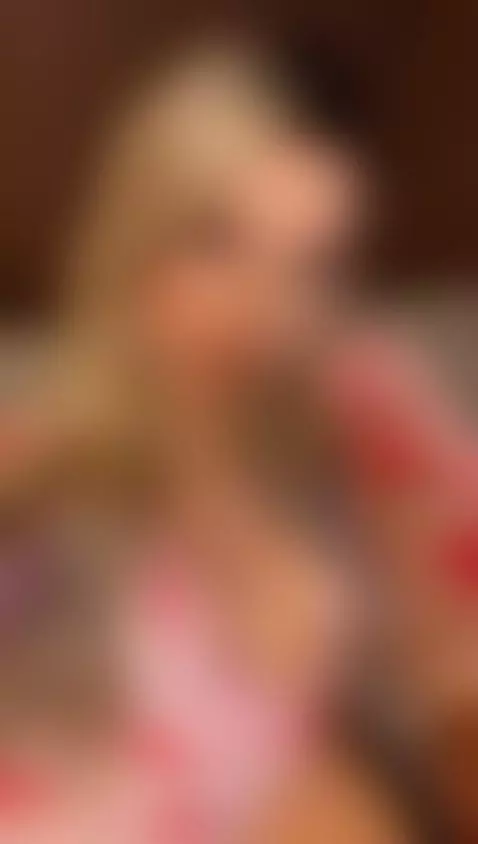 I love when you touch me and make me moan, I miss you! 💋🌸 by sarahowens