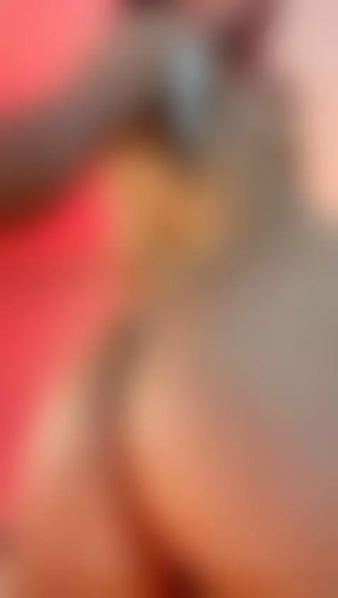 Sexy peach! 🍑 by aliceholmes