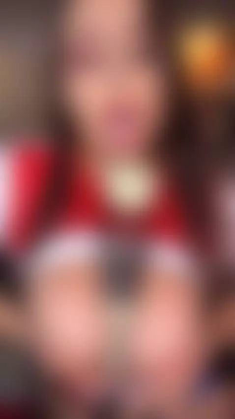 There is always a wild side in an innocent face
camsoda.com/... by ivymmiller