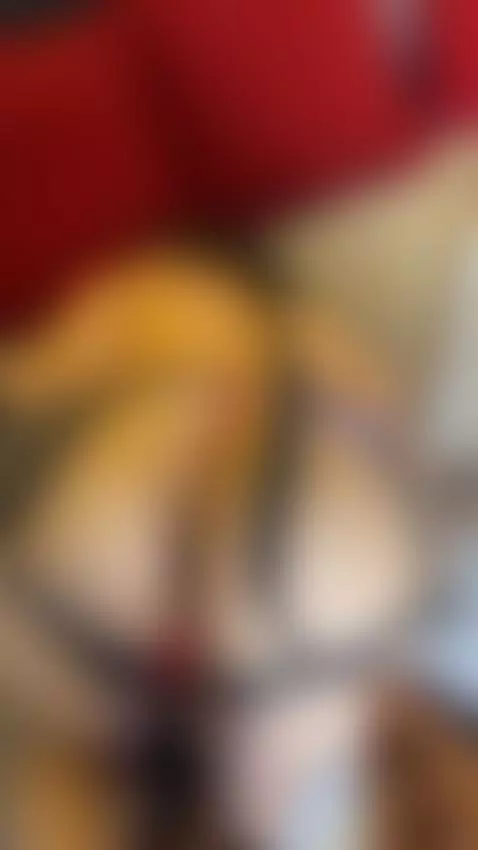 spank me 
camsoda.com/ivymmiller
#ivymmiller #bigass #milf #... by ivymmiller