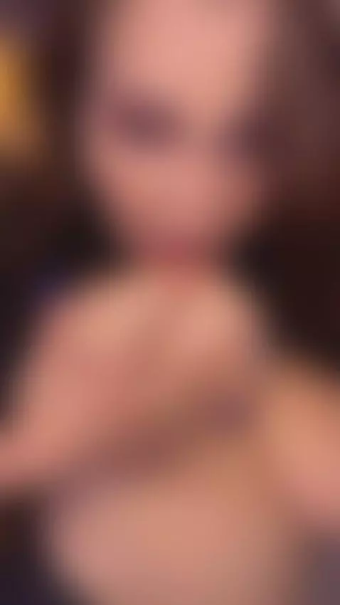 how tasty do you want? 
camsoda.com/ivymmiller
#ivymmiller #... by ivymmiller