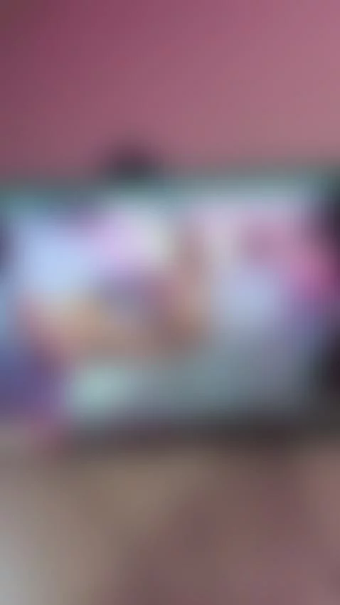 Online by mermaidhell