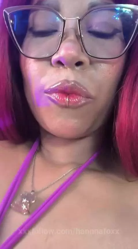 CUM HERE OVER MY TITS by hannnafoxx