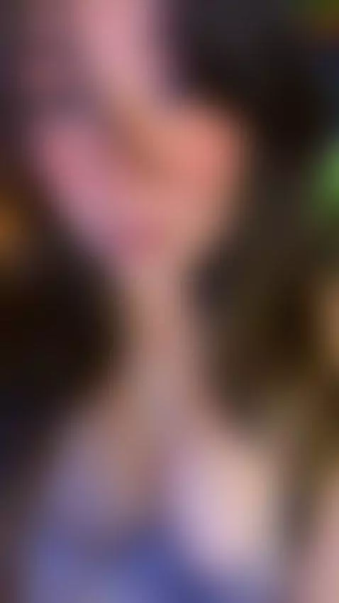 hello by kristen1994