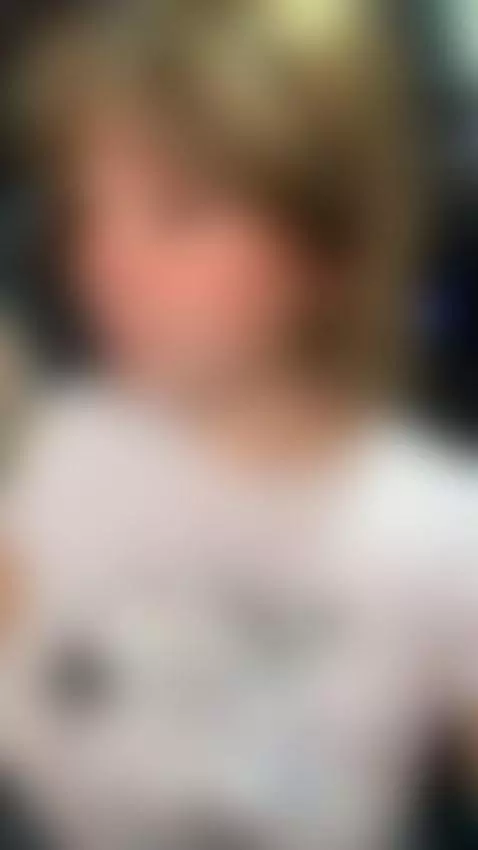 hello by kristen1994