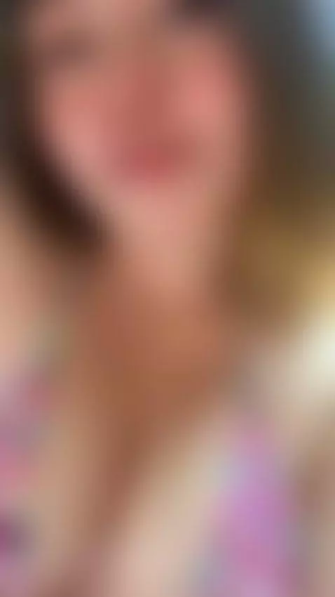 hello by kristen1994