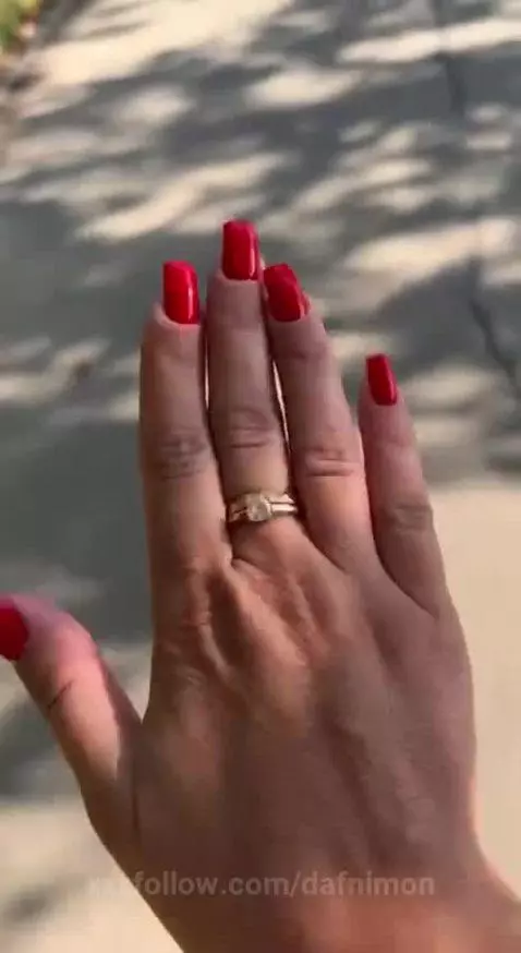 I need a good dick by dafnimon