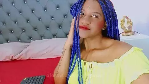 hey guys by naomijones