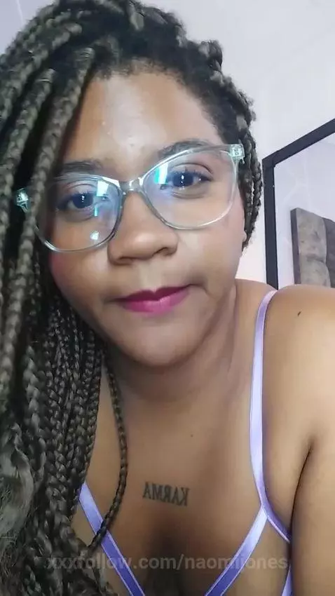 "I'm waiting for you in bed 💋 Let me tease you and fulfill y... by naomijones