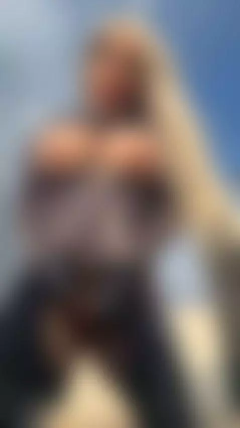 spider venom need dick hard by angelacianuro